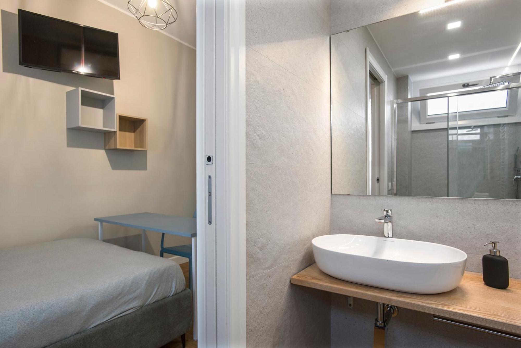 Hotel Raven Color Rzym Zewnętrze zdjęcie